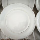 12 assiettes à dessert en porcelaine Manufacture double filet or