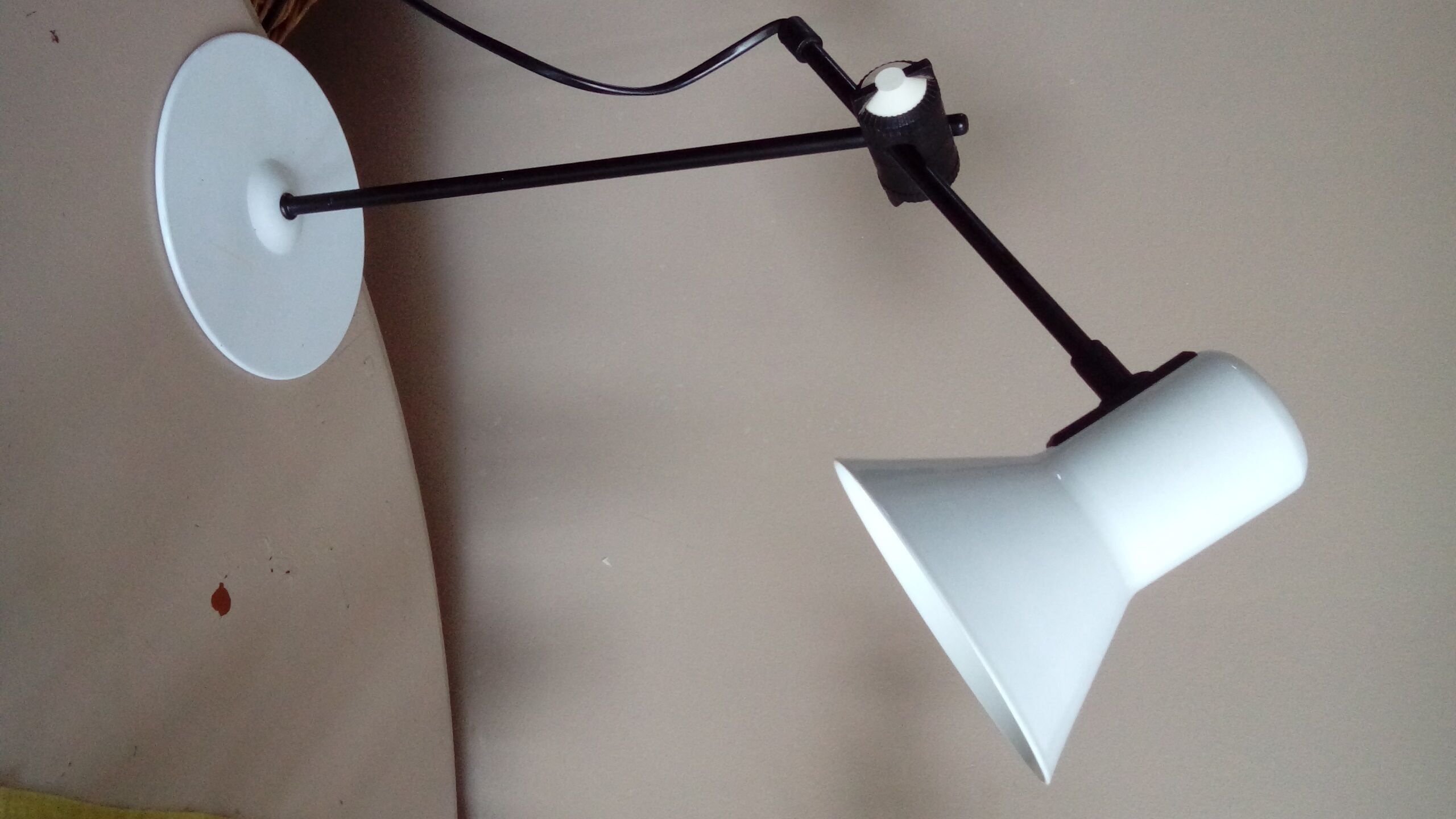 Light Italian vintage