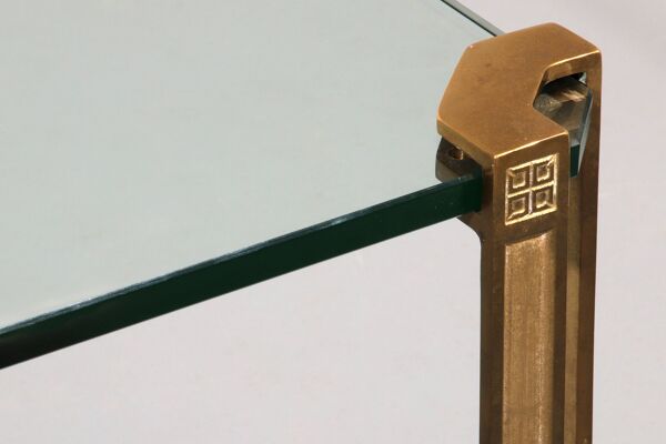 Table basse par Peter Ghyczy modèle T24, années 1970