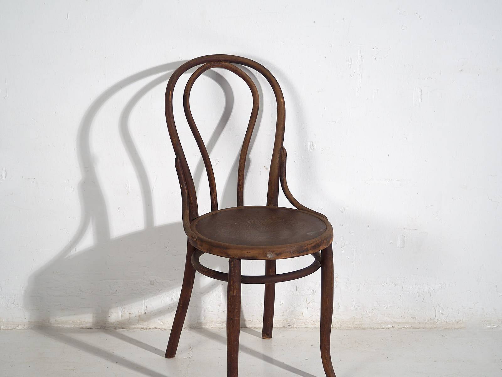 Antique Thonet Chairs No. 18 (c.1930). Set of 4 pieces #10