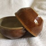2 bowls