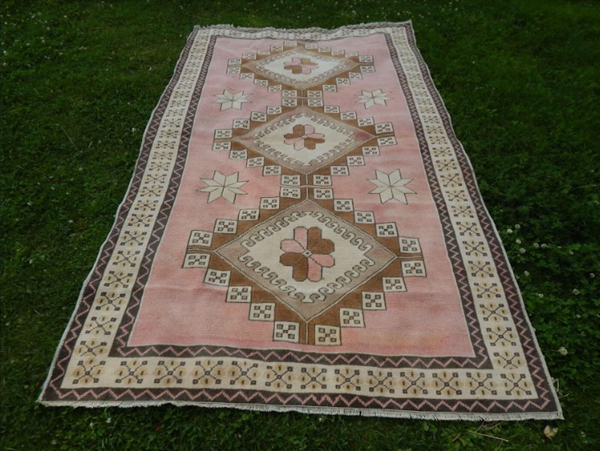 Anatolian oushak kars handwoven ushak area rug (154 x 251 cm)