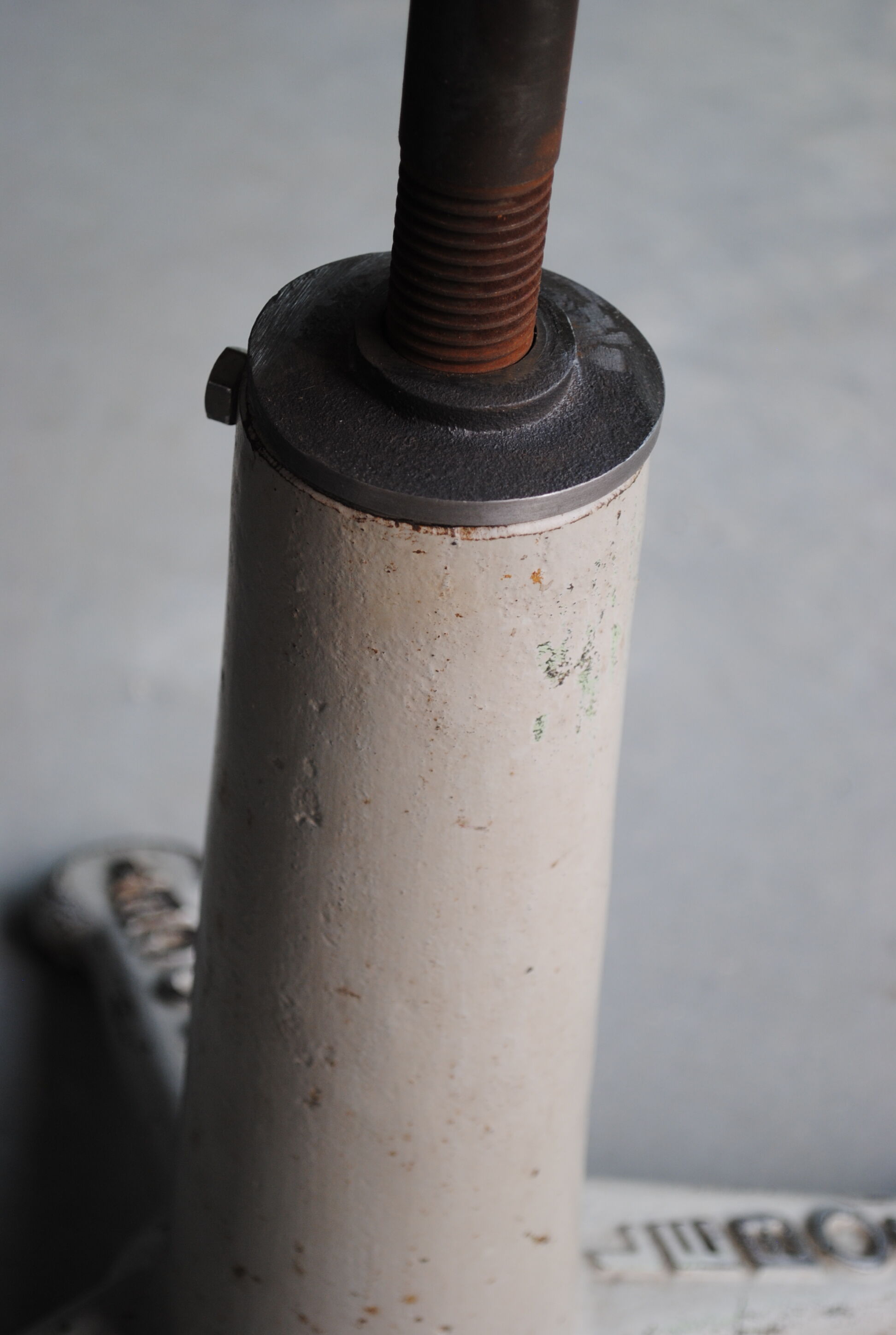 Tabouret industriel de métier lebocey type singer