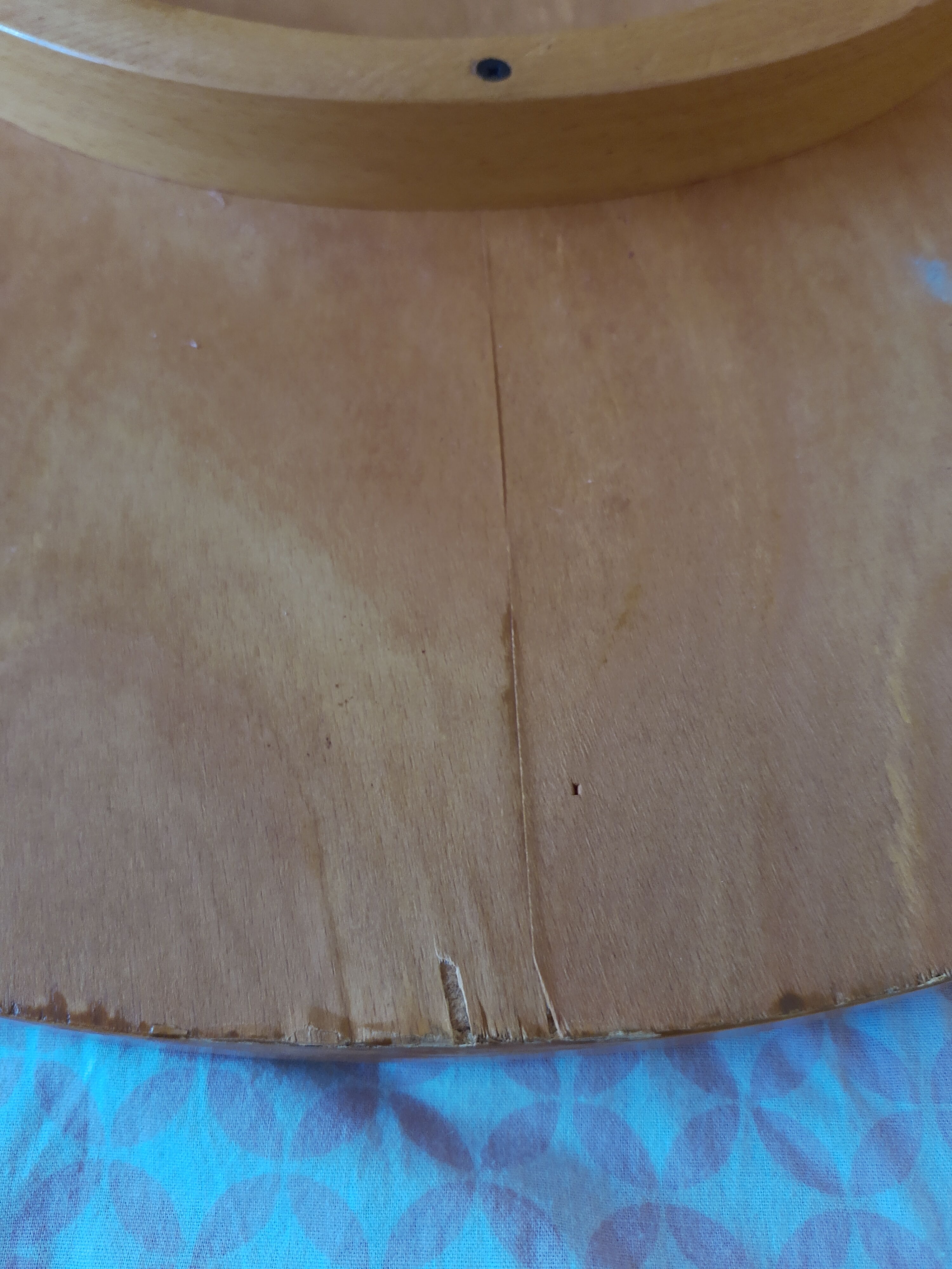 Round dining table vintage curved wooden foot