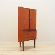 Cabinet d'angle en teck, design danois, années 1970, production : Danemark