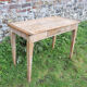 Ancienne table de ferme en bois avec tiroir
