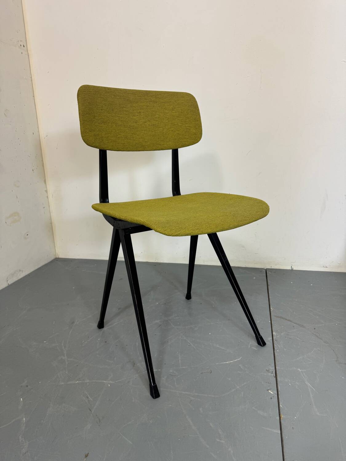 Vintage Mid Century Modernist Industrial Side Desk Chair, 1950