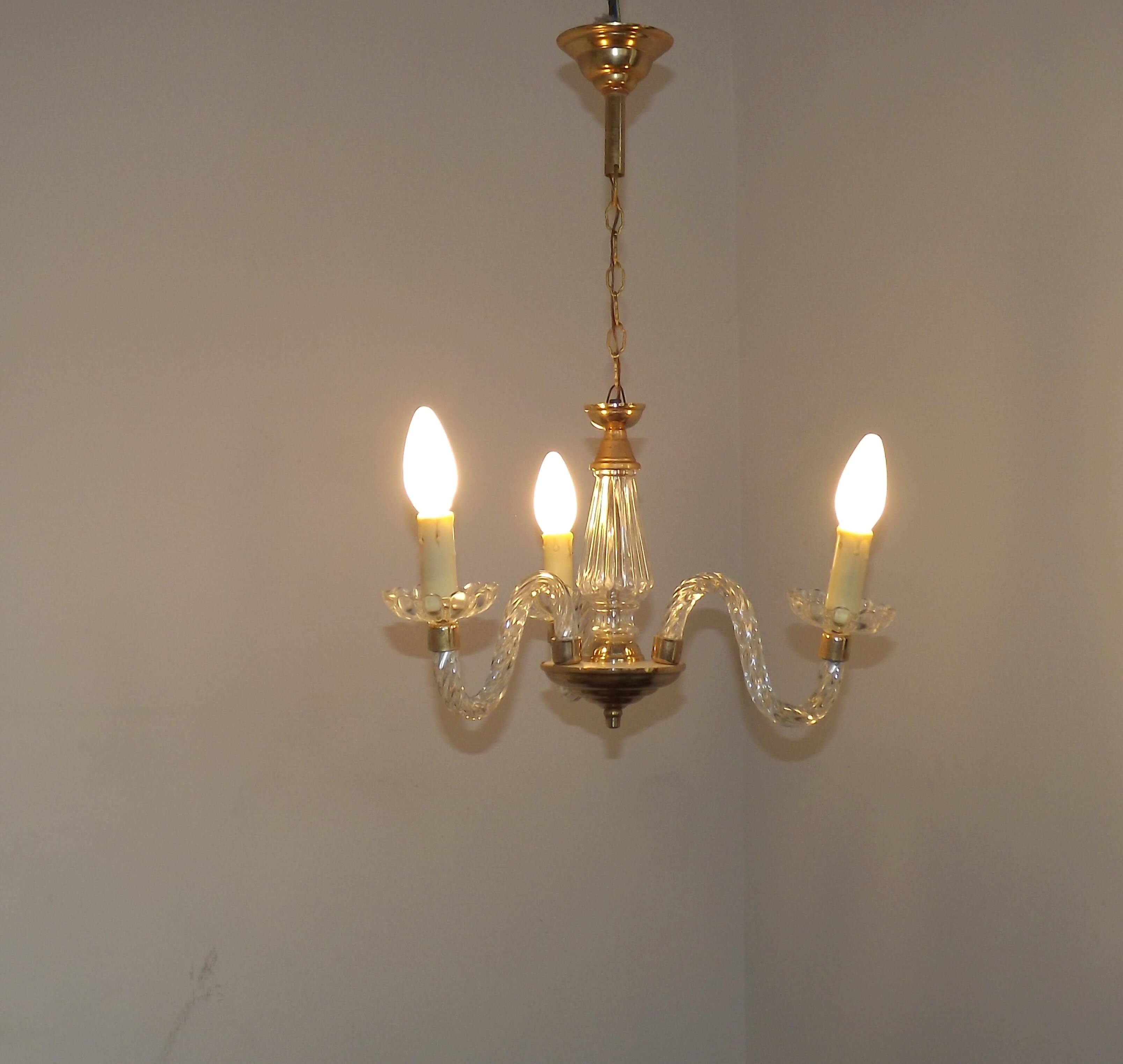 Three-light chandelier in gold metal with twisted glass arms French Barley 5230