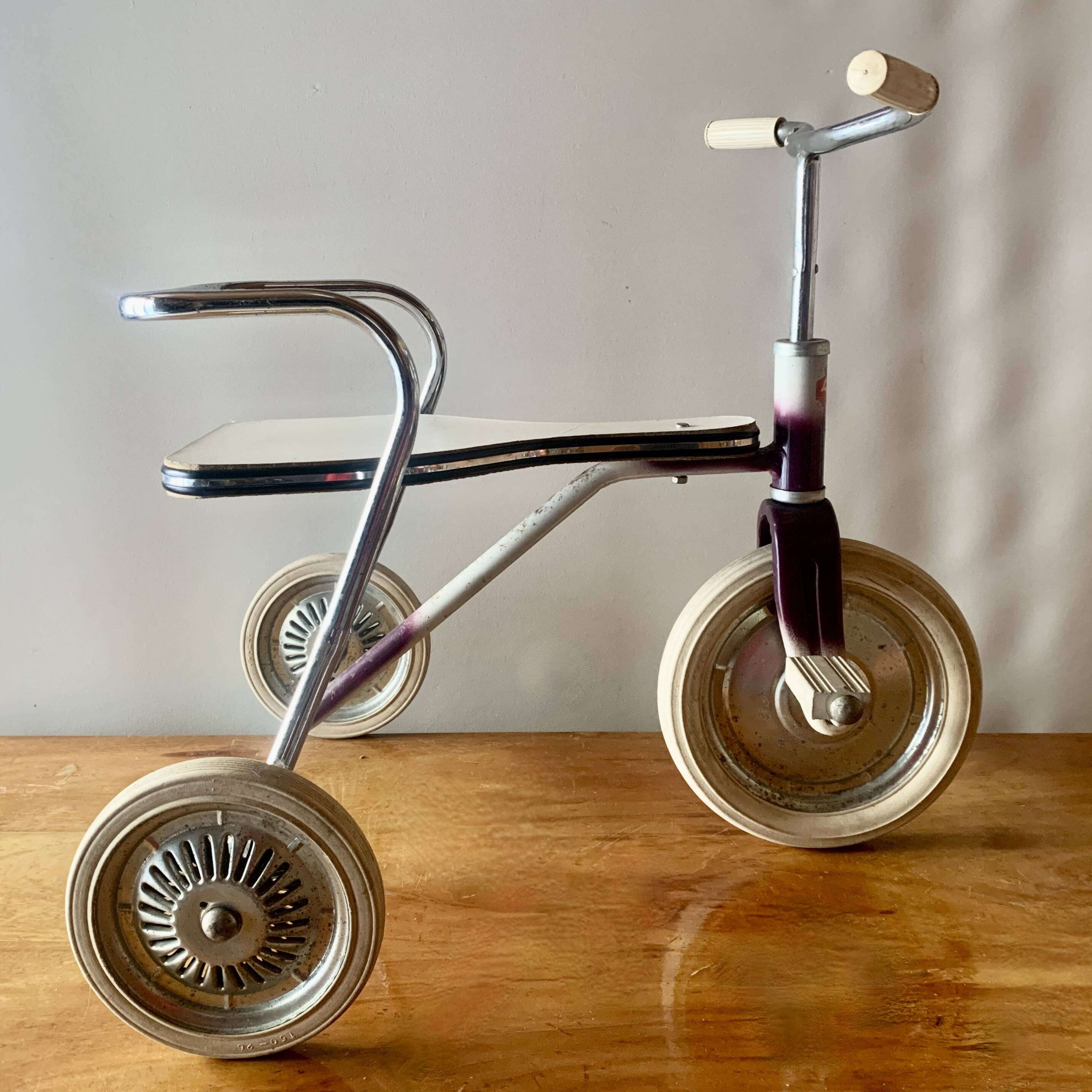 Vintage children's tricycle - painted and chromed metal - Buffalo Type Luxe