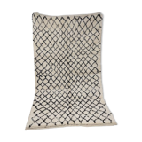 Handmade moroccan berber carpet 264 x 155 cm