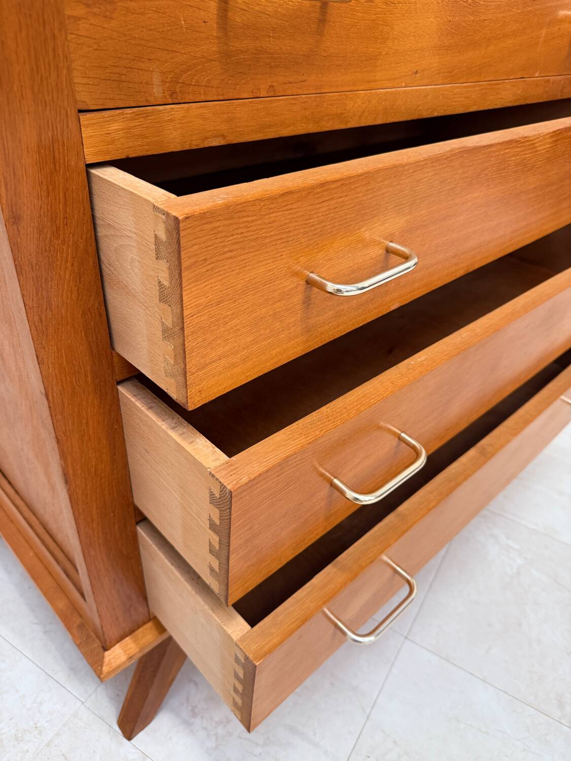 Vintage chest of drawers with tapered legs