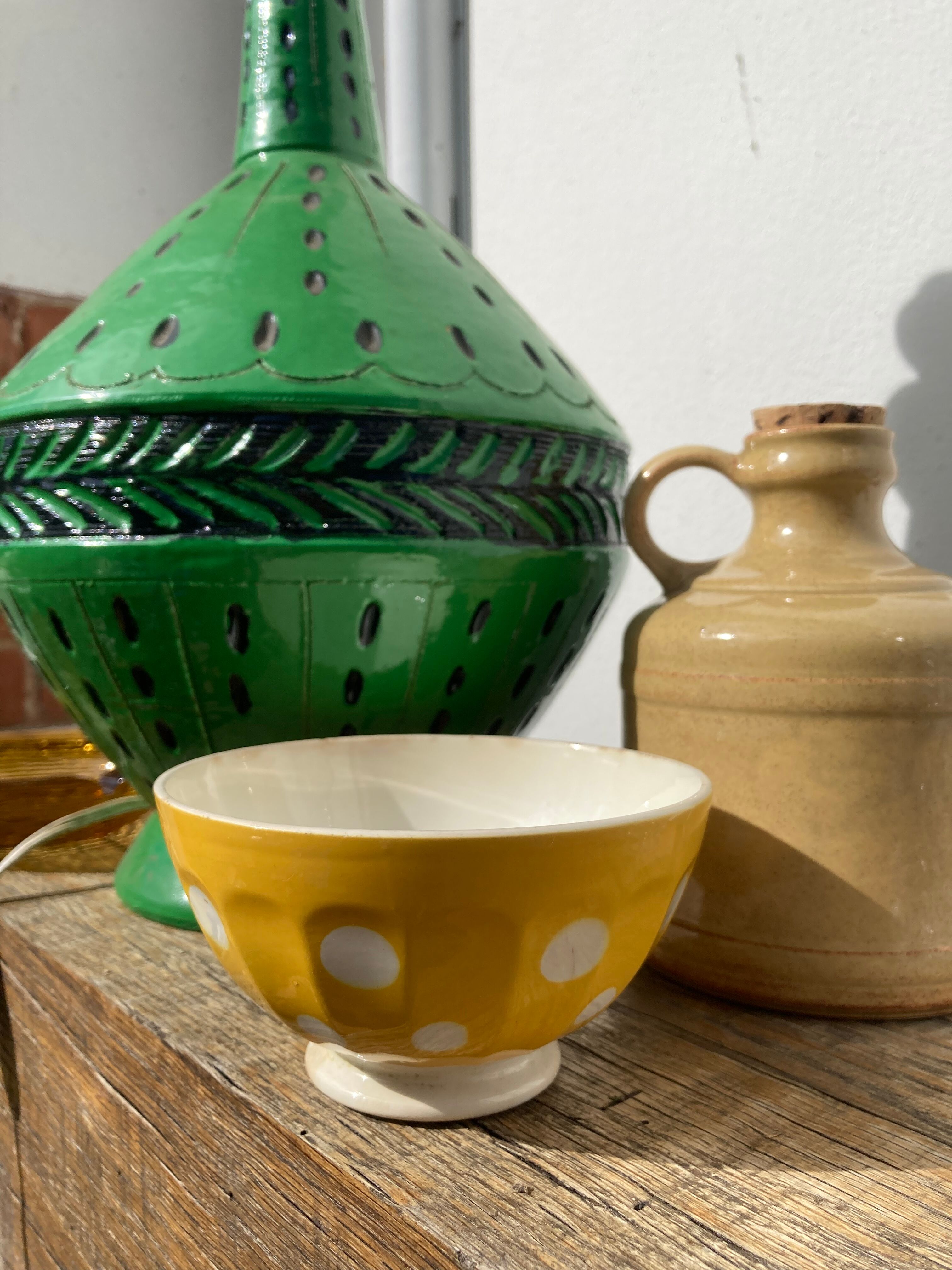 Old bowl Sarreguemines Digoin yellow with white polka dots, antique ceramics