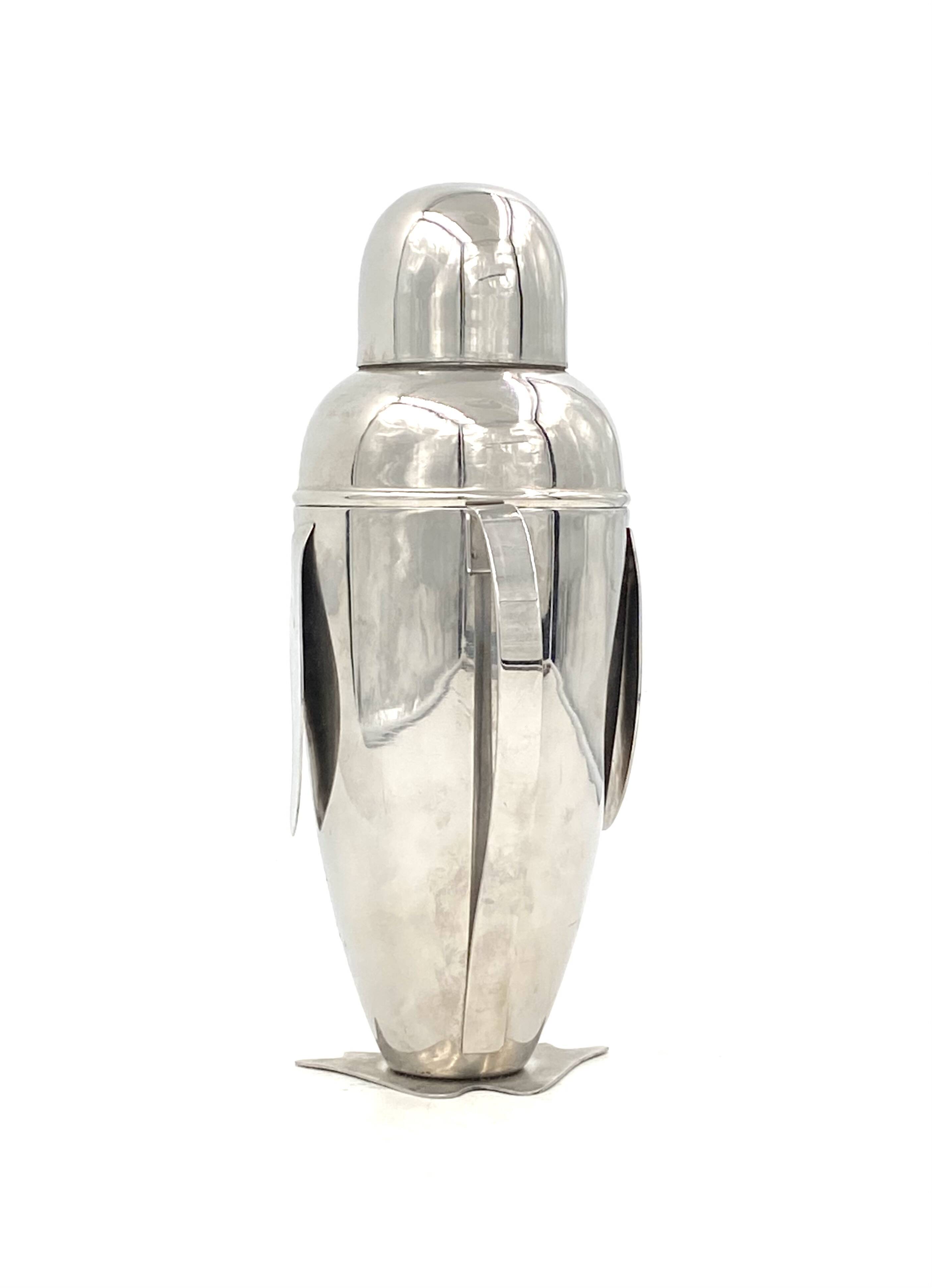 Penguin cocktail shaker, italy late xx century