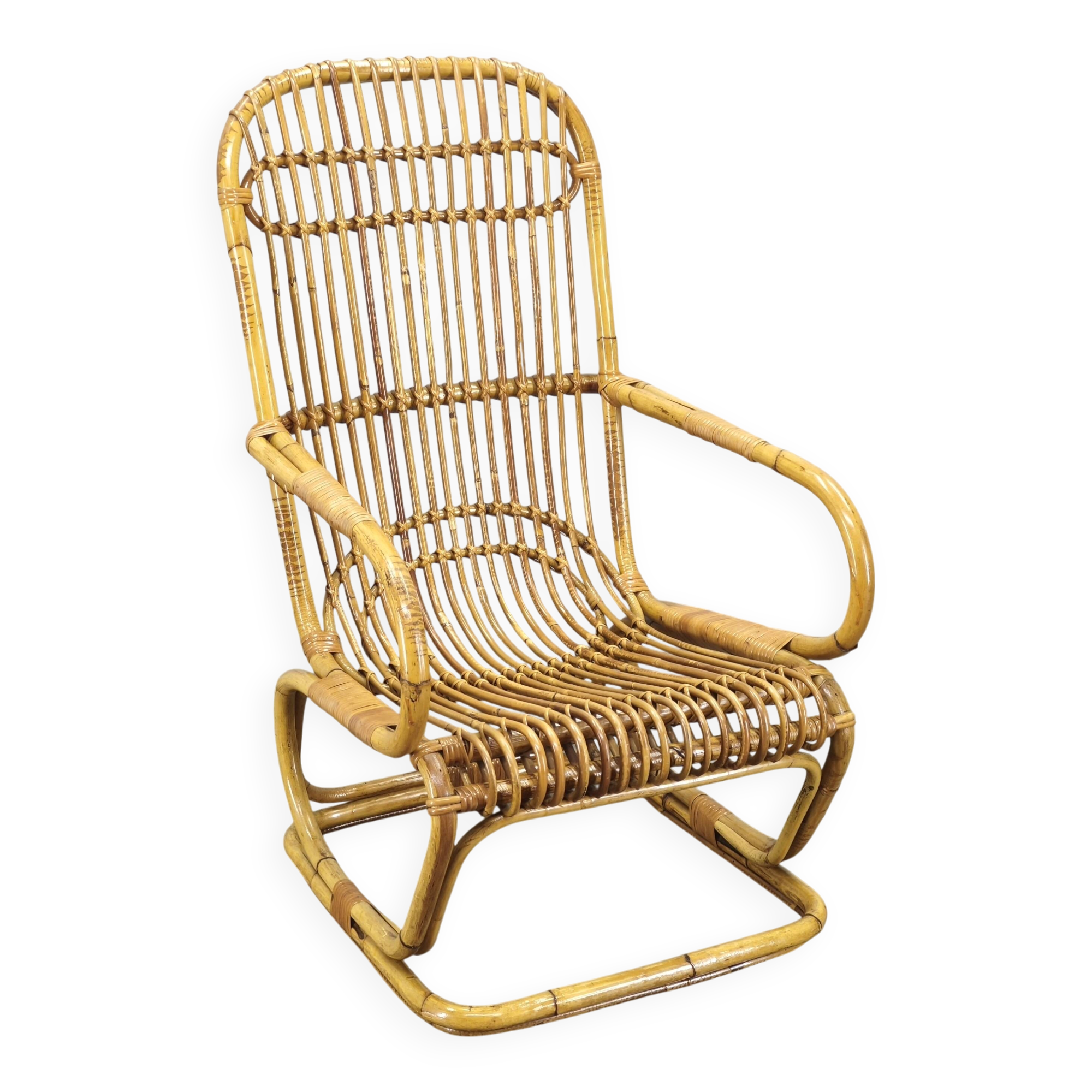 Fauteuil en rotin italien des années 1960.