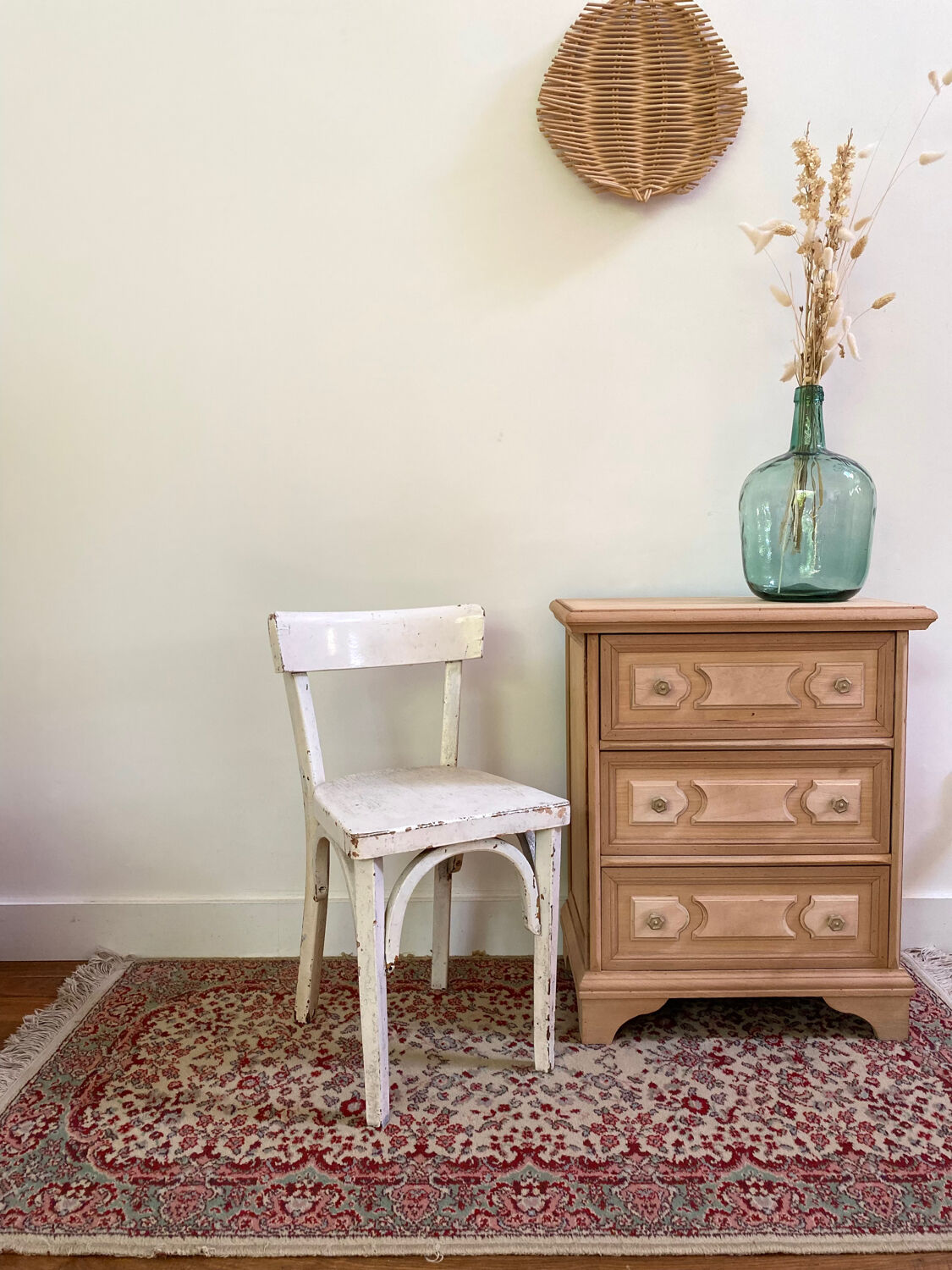 Small white wooden children's bistro chair