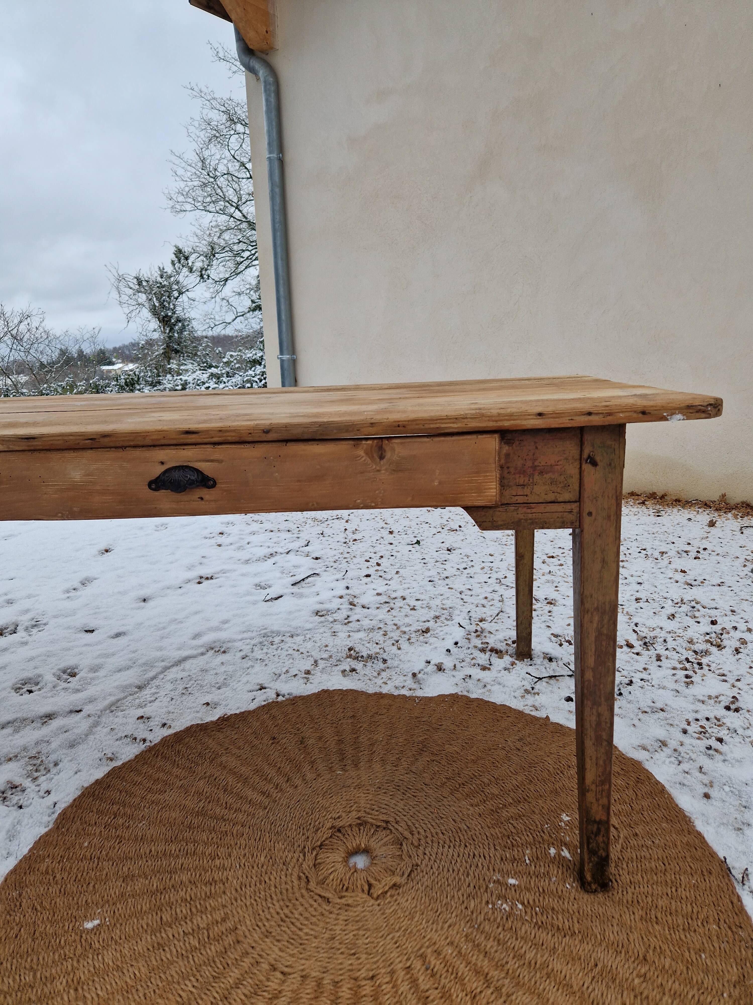 Farmhouse table