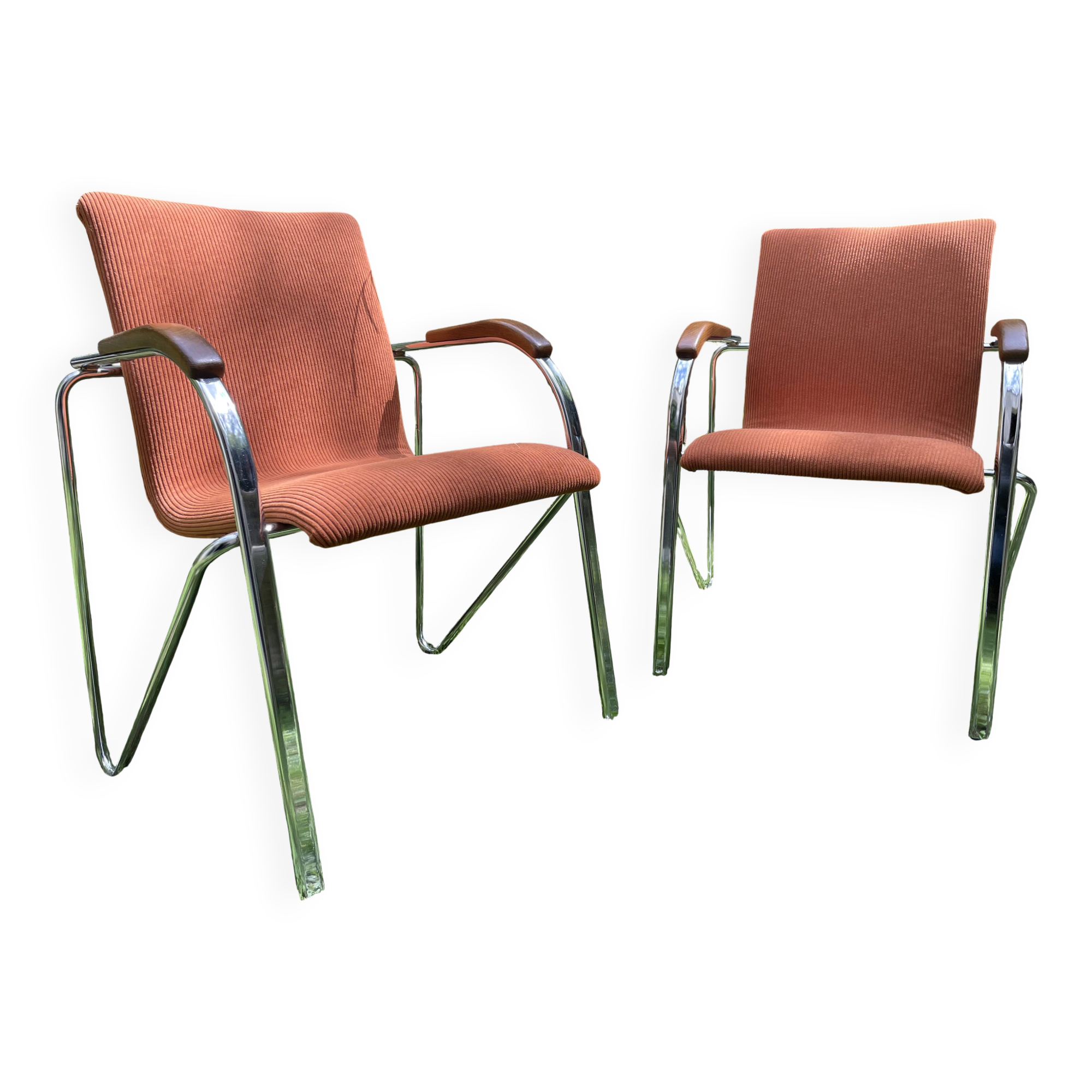 Paire de fauteuils année 70 métal chromé