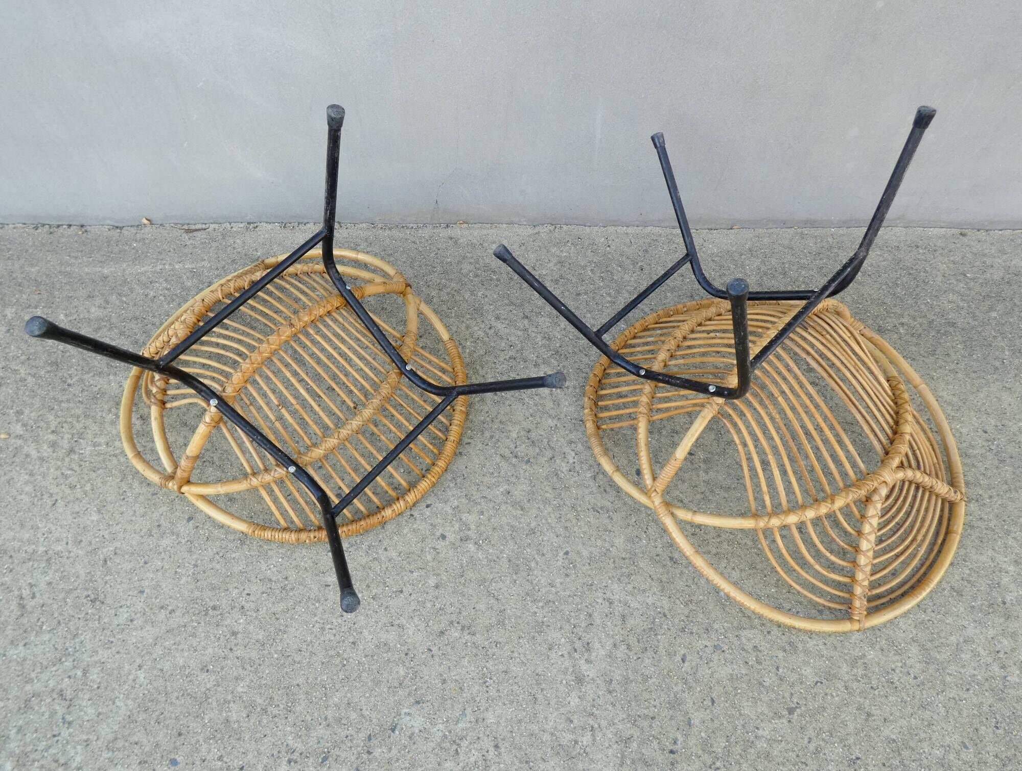 Rohe Noordwole 1950 vintage rattan and metal shell chairs