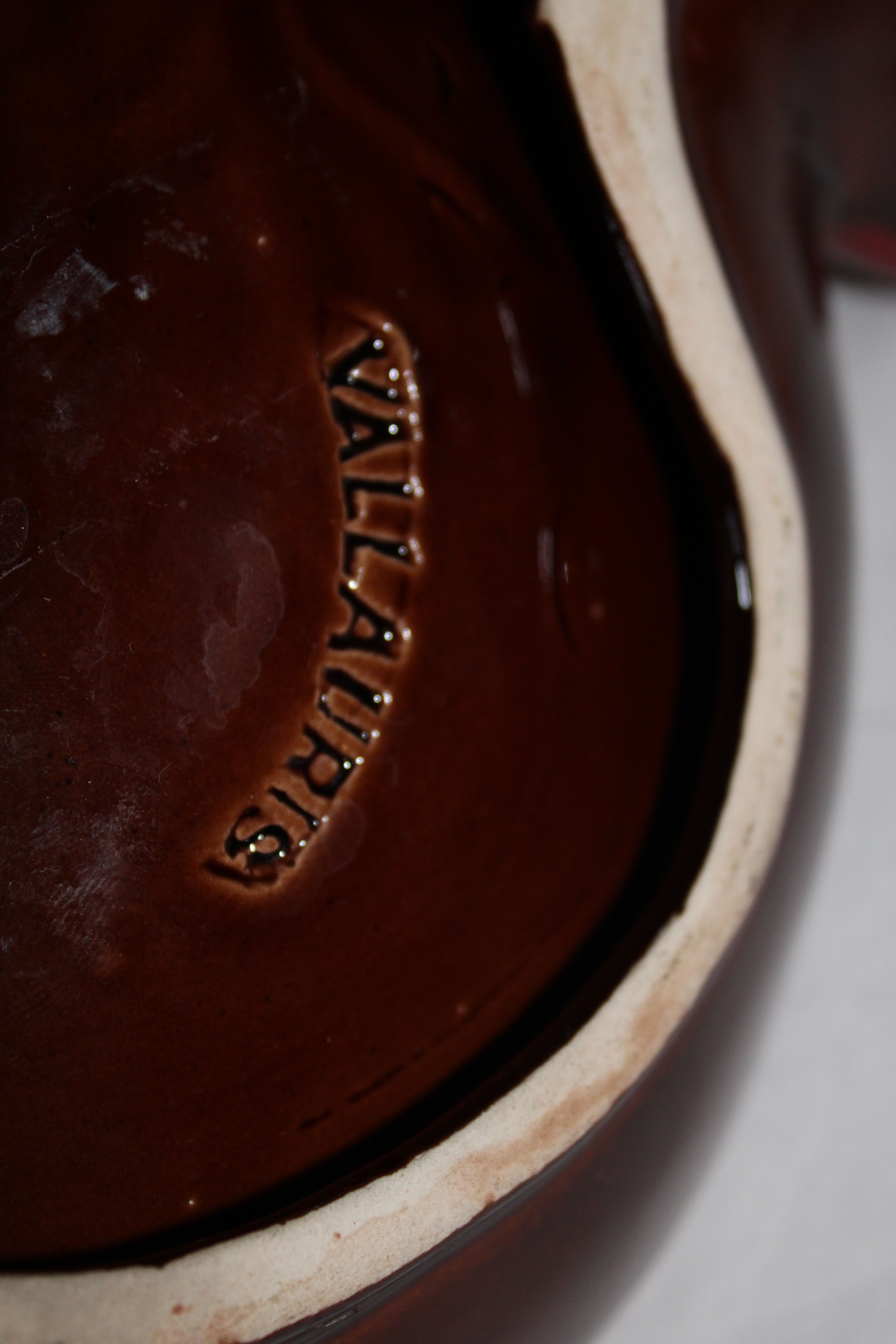 Vallauris Vintage ceramic servant dish