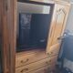 Buffet vintage en bois massif, très élégant