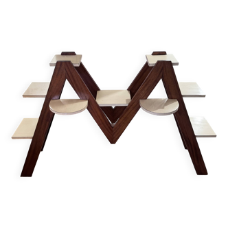 Decorative wooden shelf