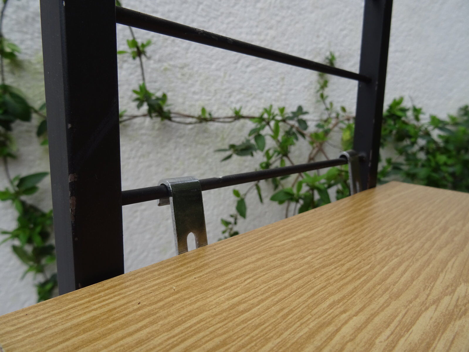 Bookshelf bookstring floor ceiling