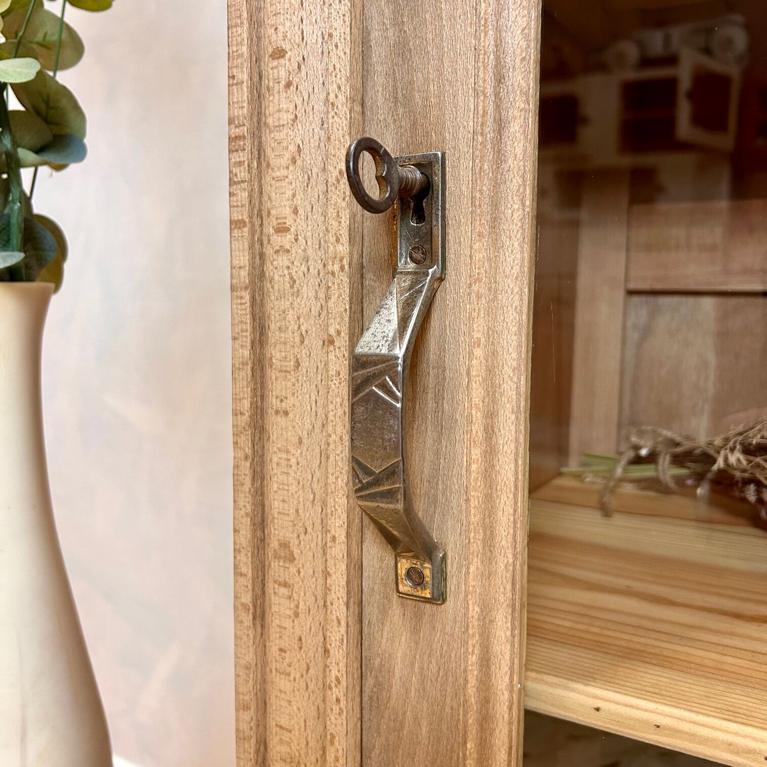 Glazed cupboard