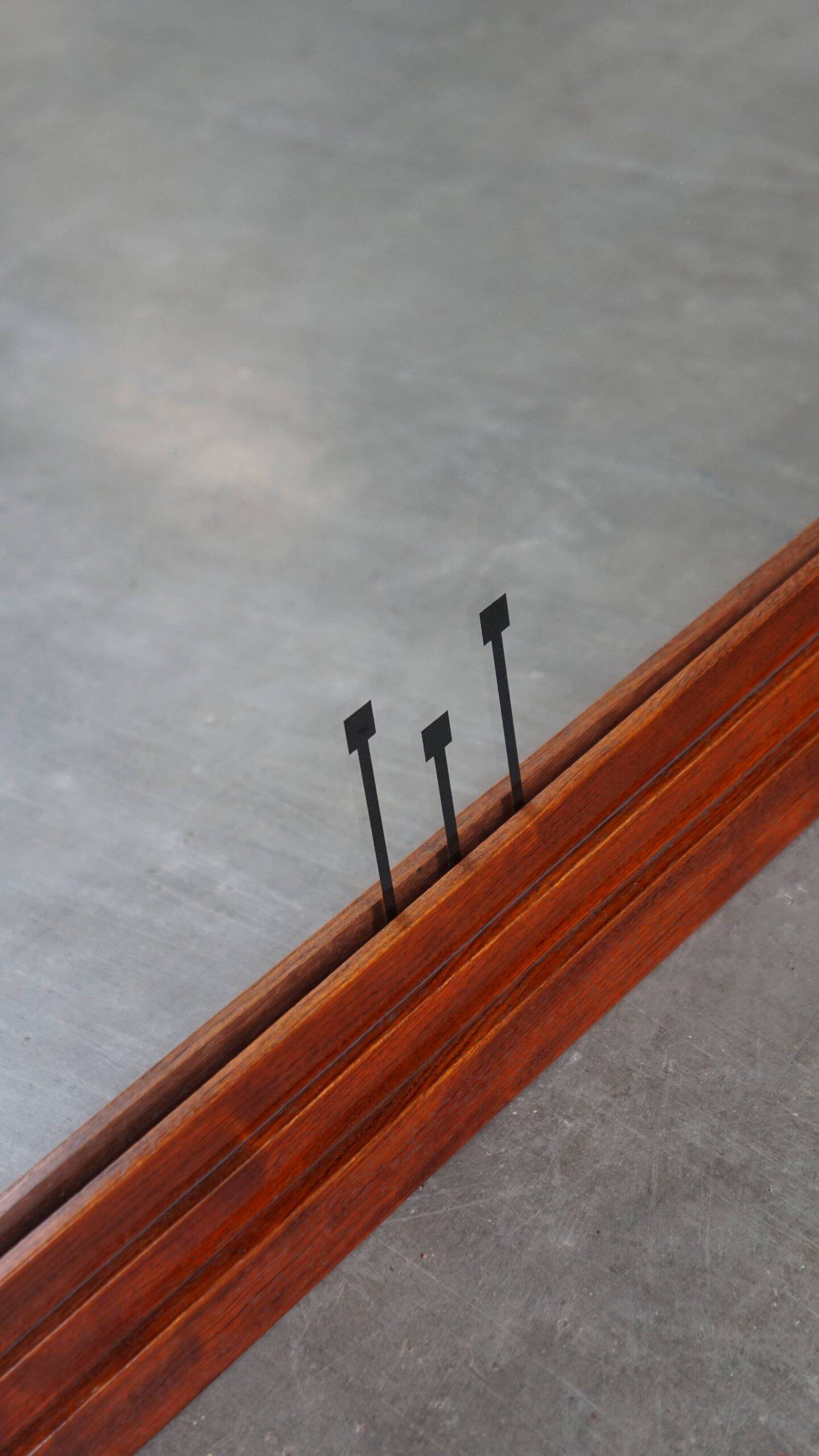 Large Art Deco design mirror by Schuitema from the Decoforma series