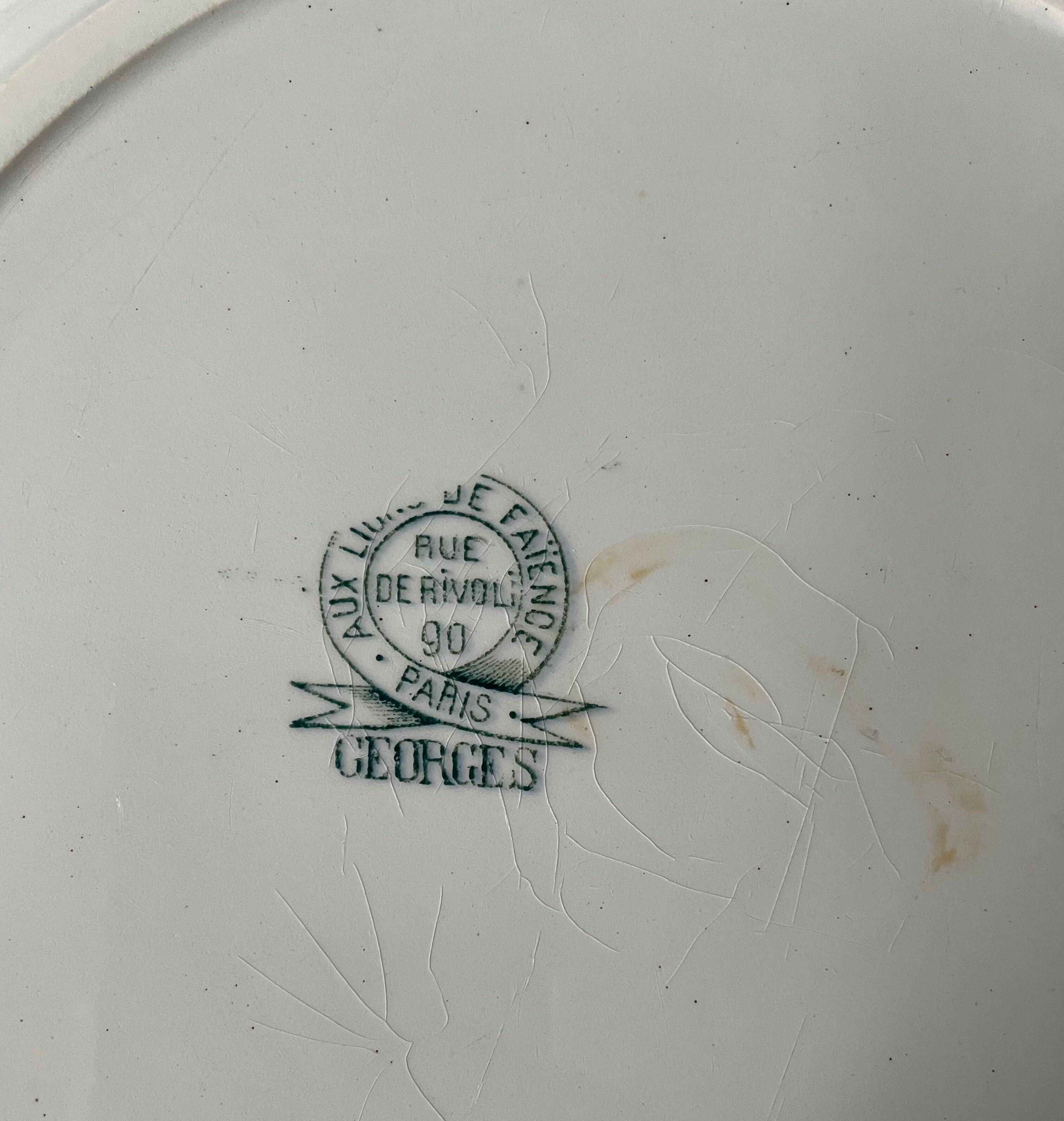 Ancient flat Iron Land With Lions of Earthenware, model "Georges"