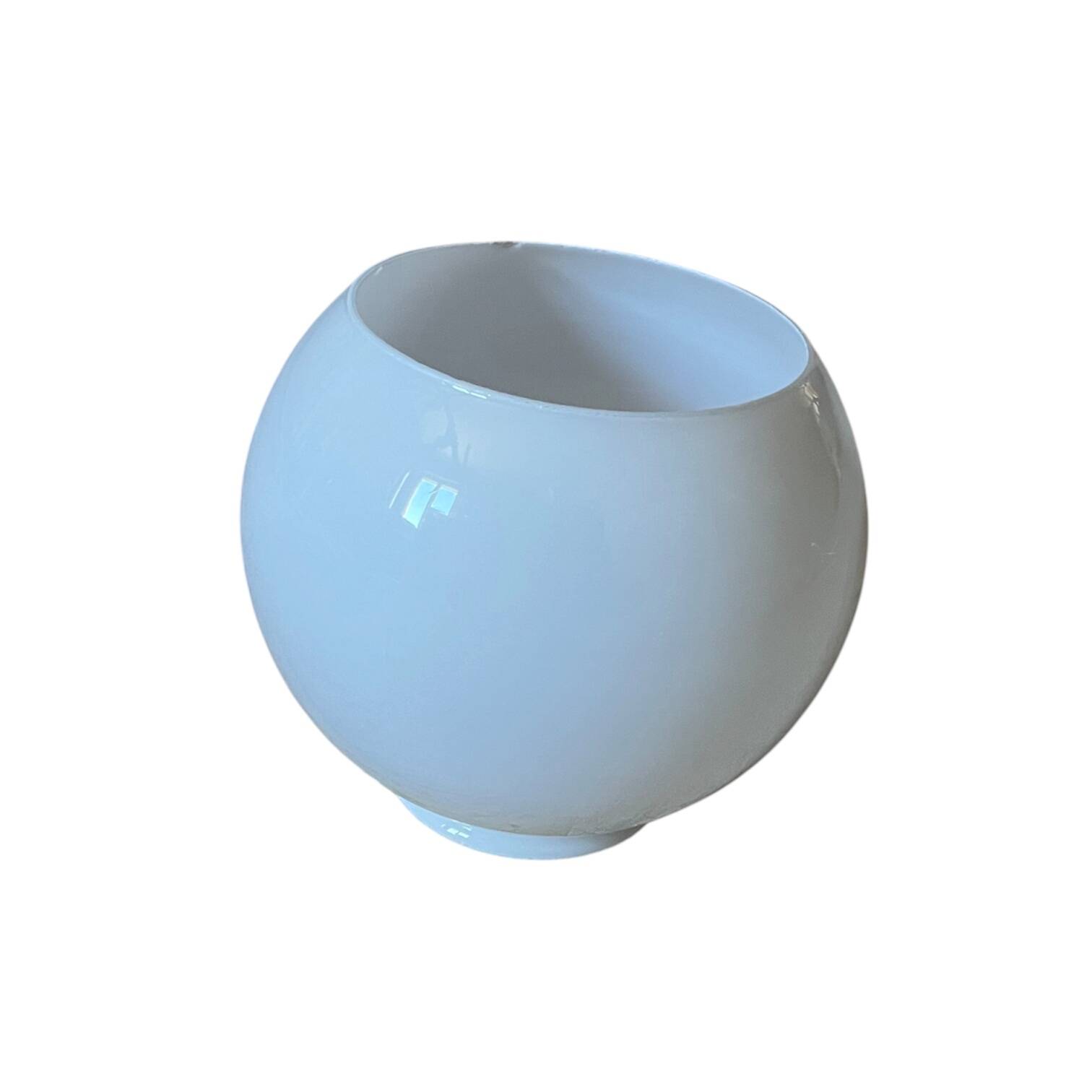 Globe lampshade in white opal, open for wall lamp chandelier, 20 cm.