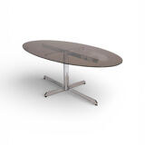 Florence Knoll table published by Roche Bobois