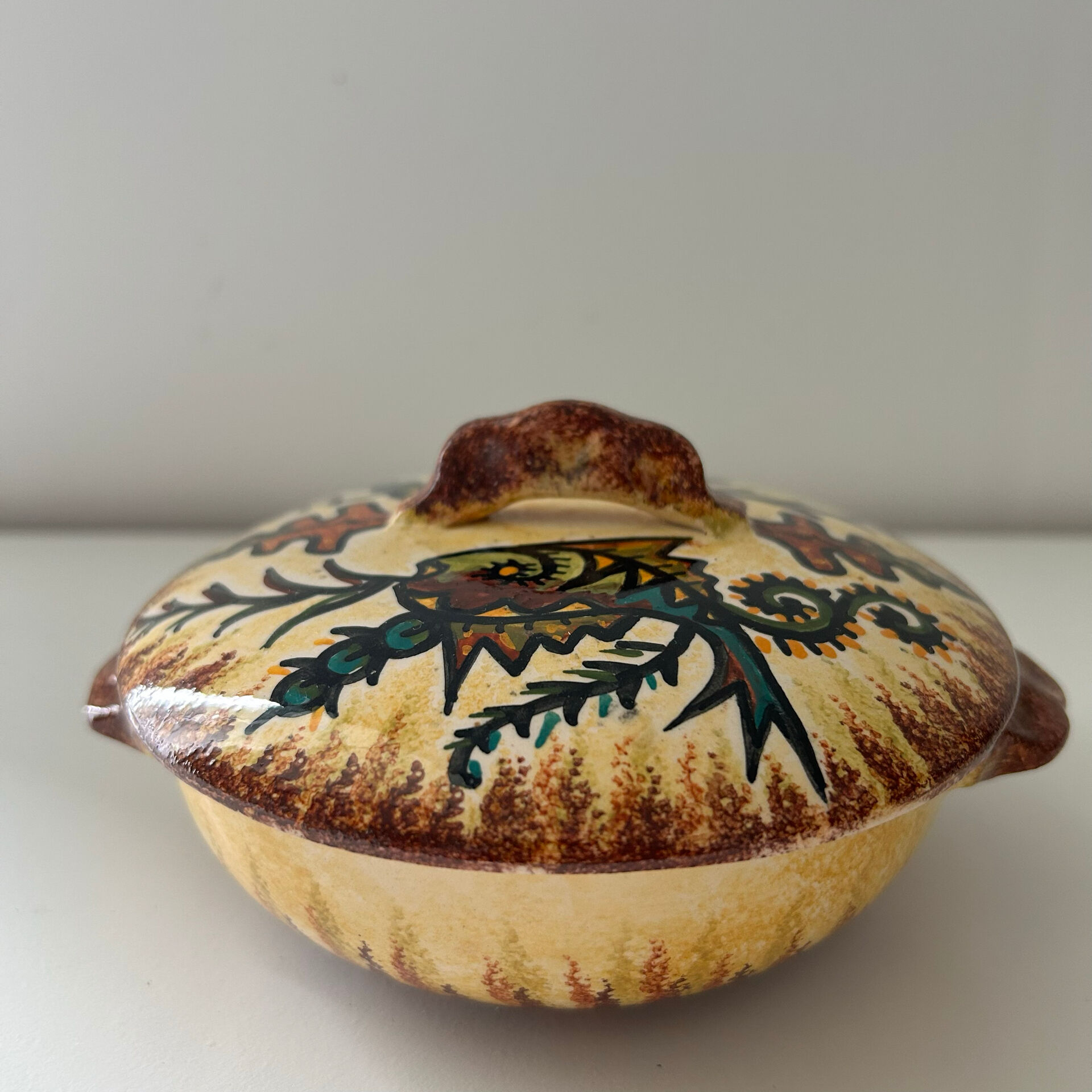 Sugar bowl signed P. Fouillen Quimper
