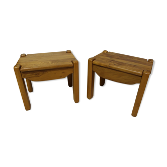 Paire de tables de chevet en orme