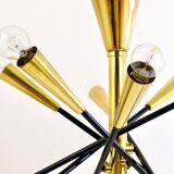 Black and brass articulated Sputnik chandelier in Stilnovo style, Italy, 1950.
