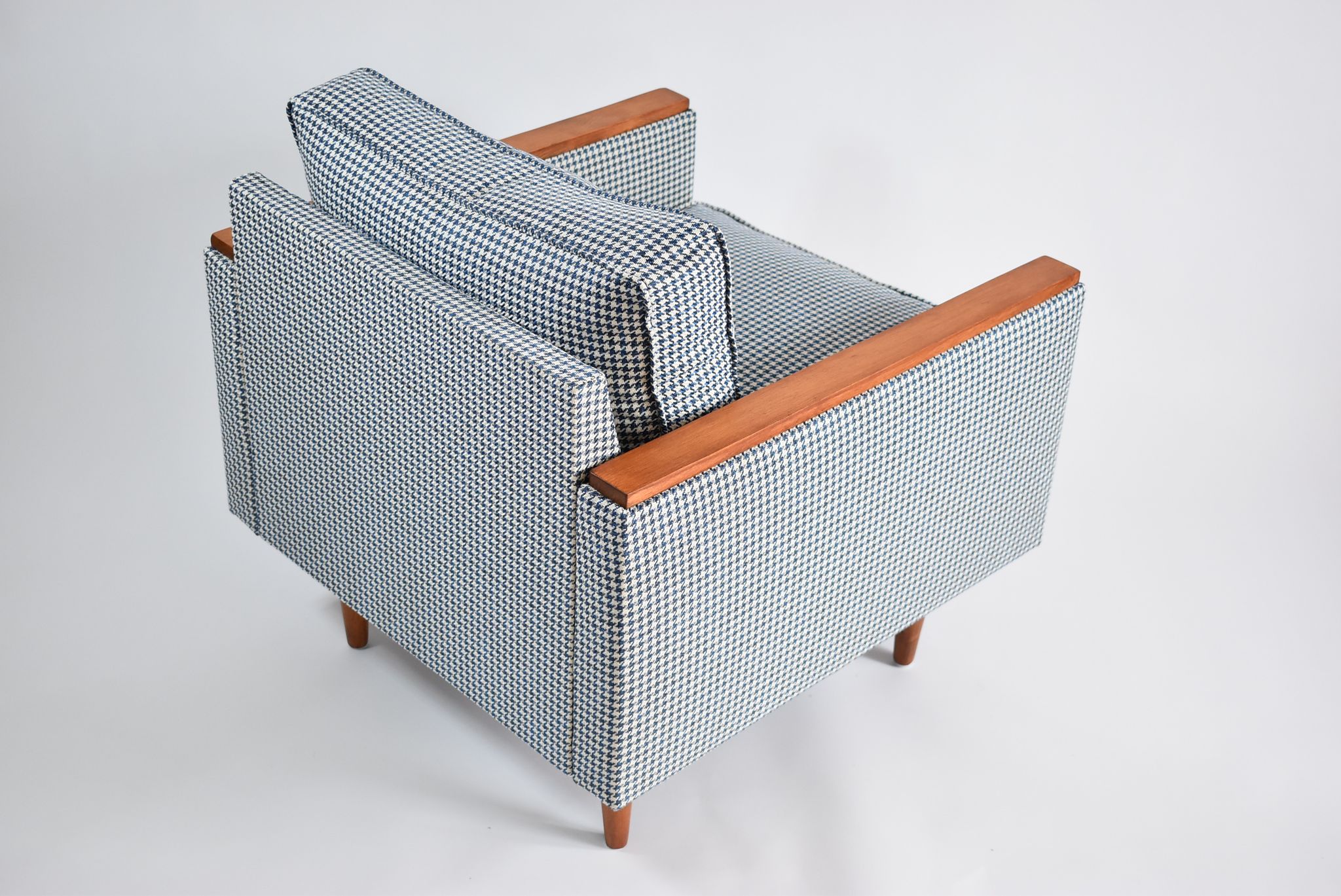 Original vintage armchair model ZWP-8 Cube, fully restored, pied de poule fabric, 1970s