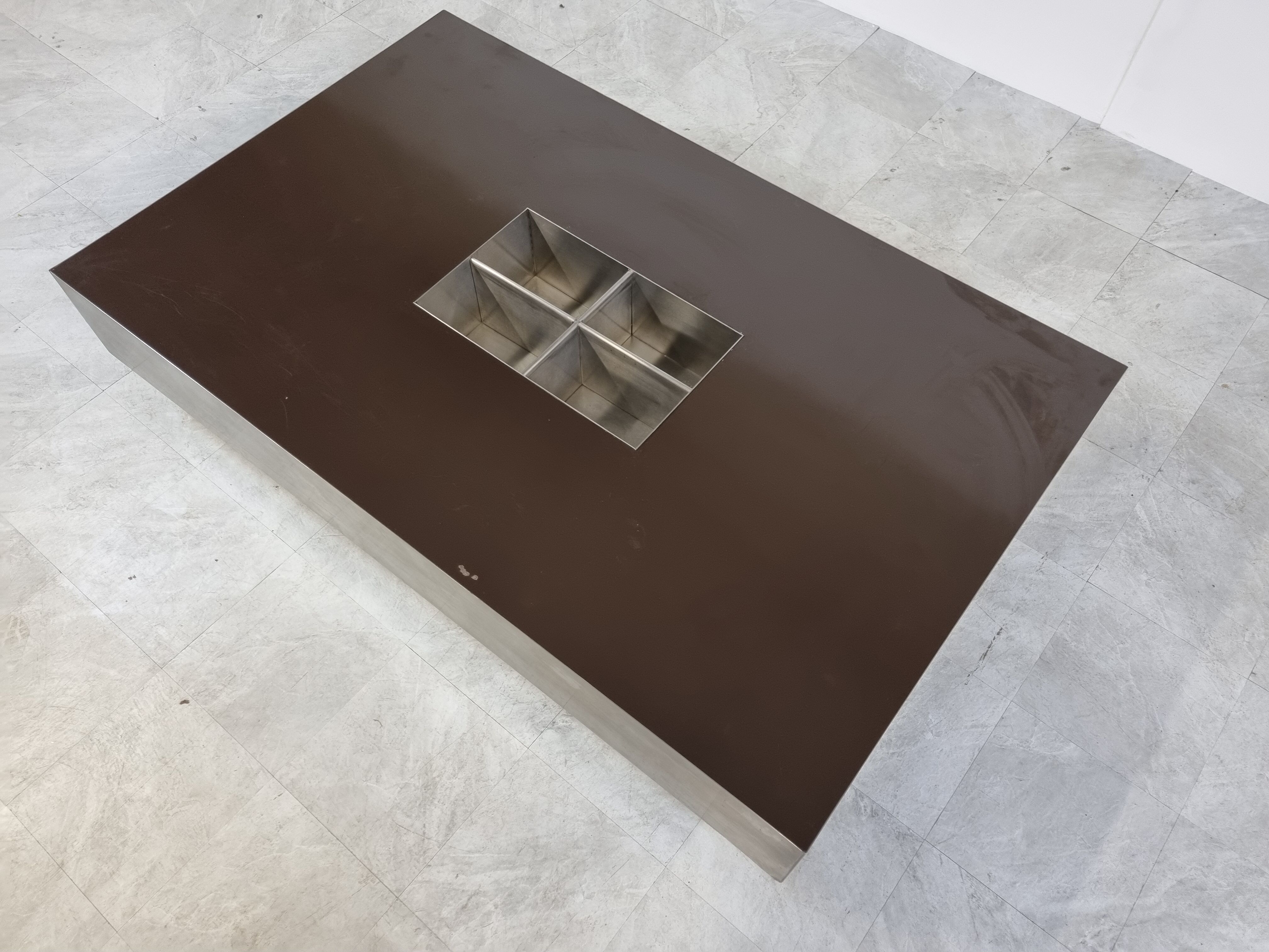 Table basse années 1970