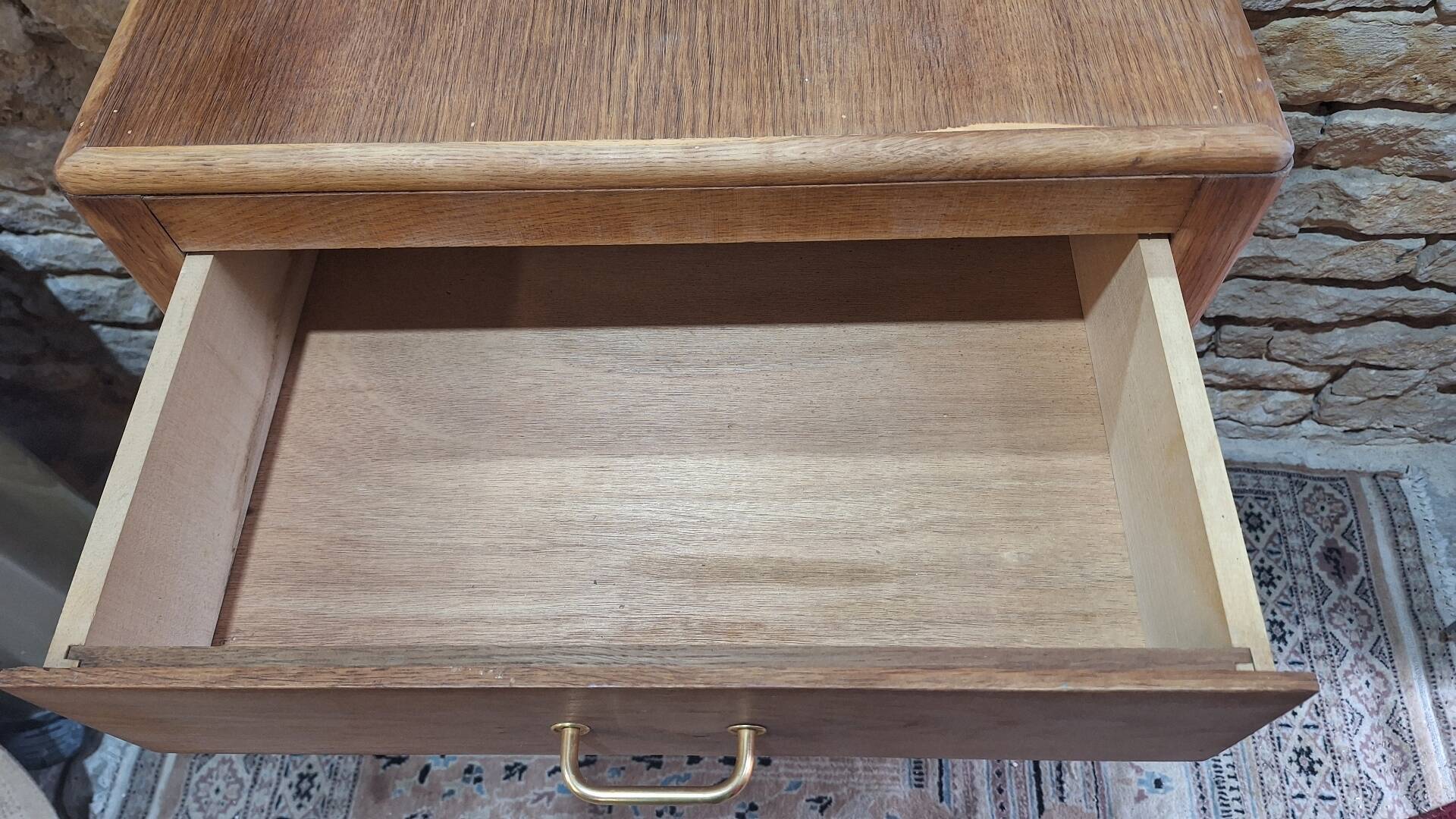 Vintage chest of drawers