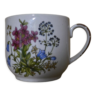 Cup pattern flowers