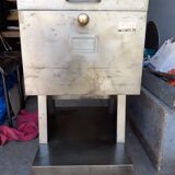 Furniture bar on wheels