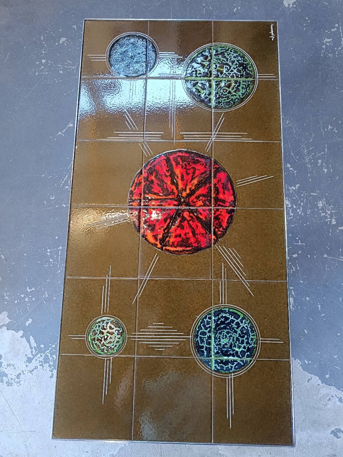 Ceramic coffee table