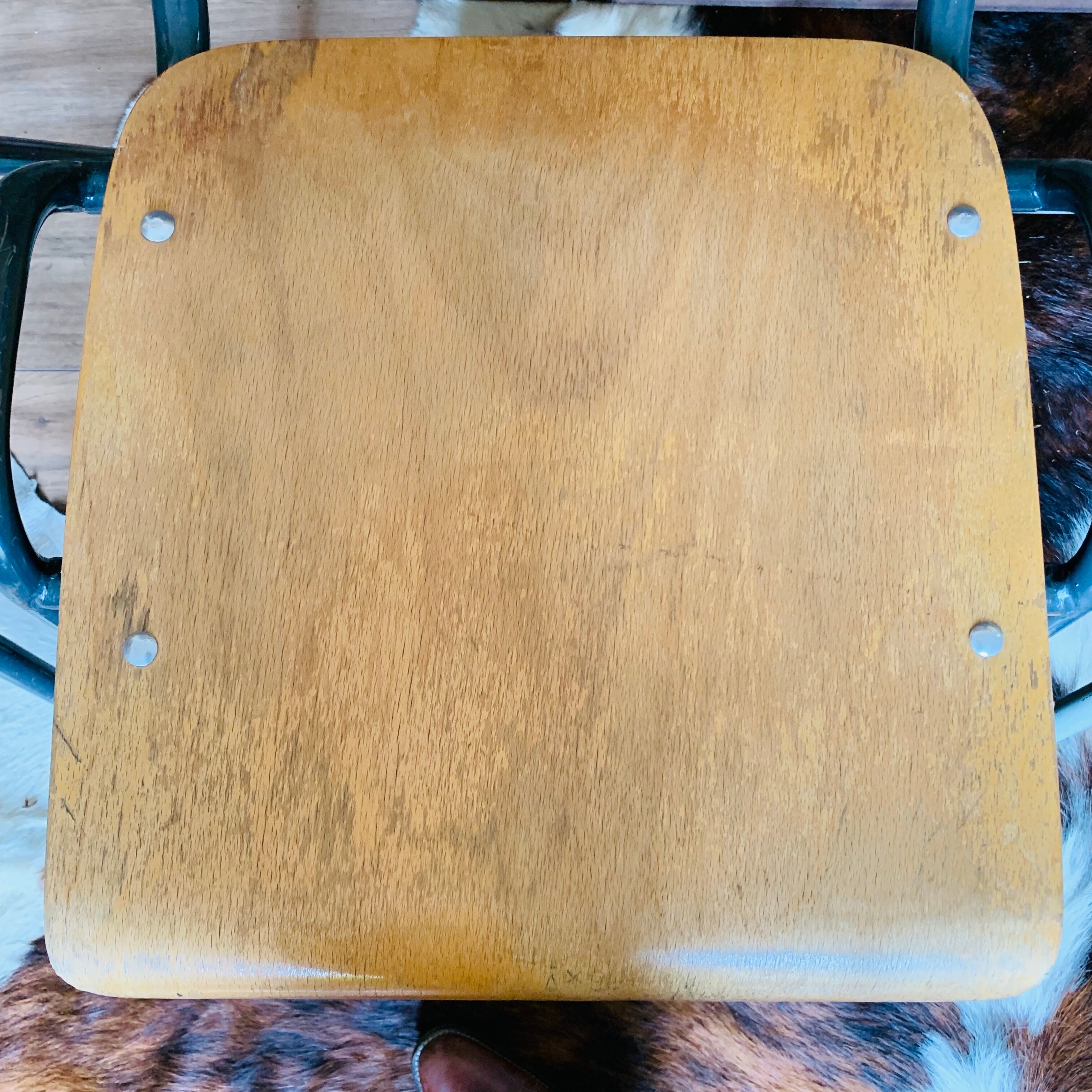 Lot de 4 chaises bois et métal
