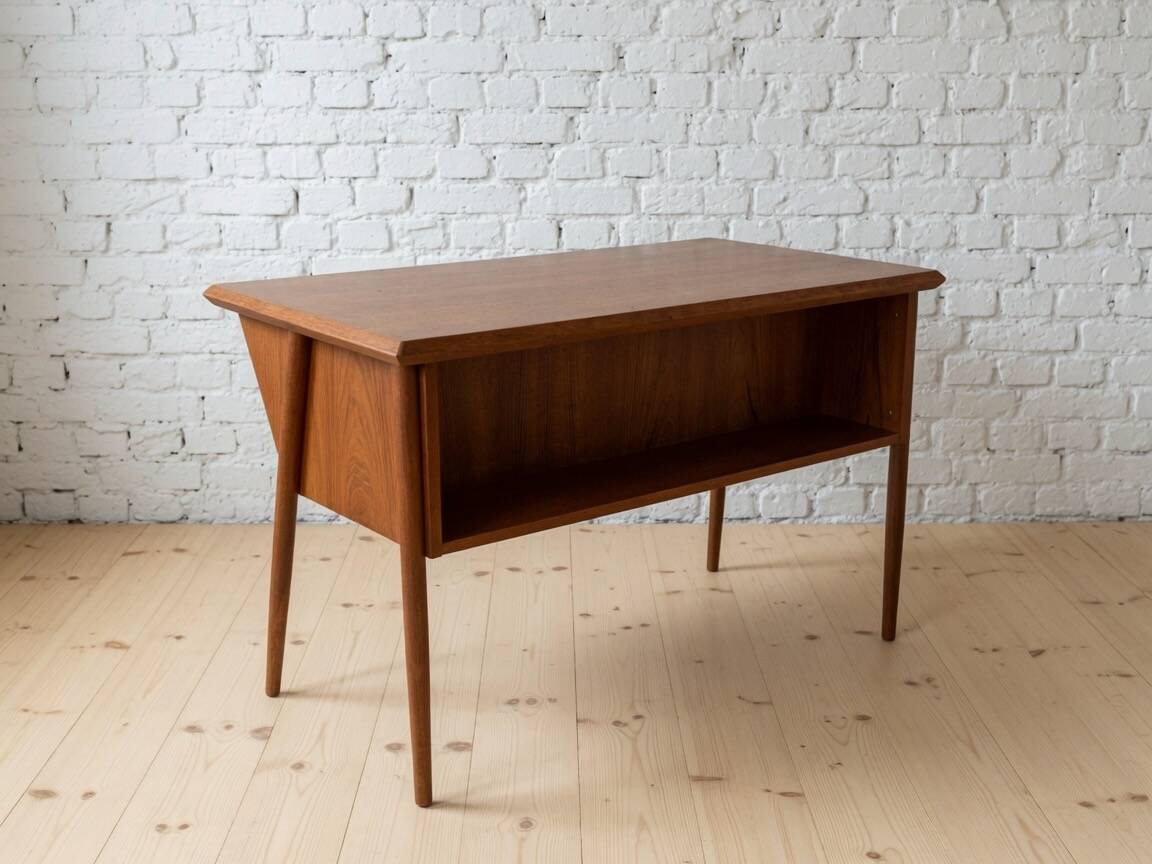Gunnar Nielsen Teak Desk for Tibergaard, 1960s.