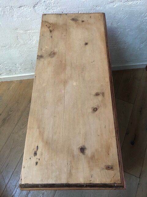 Wooden chest of drawers iron handles