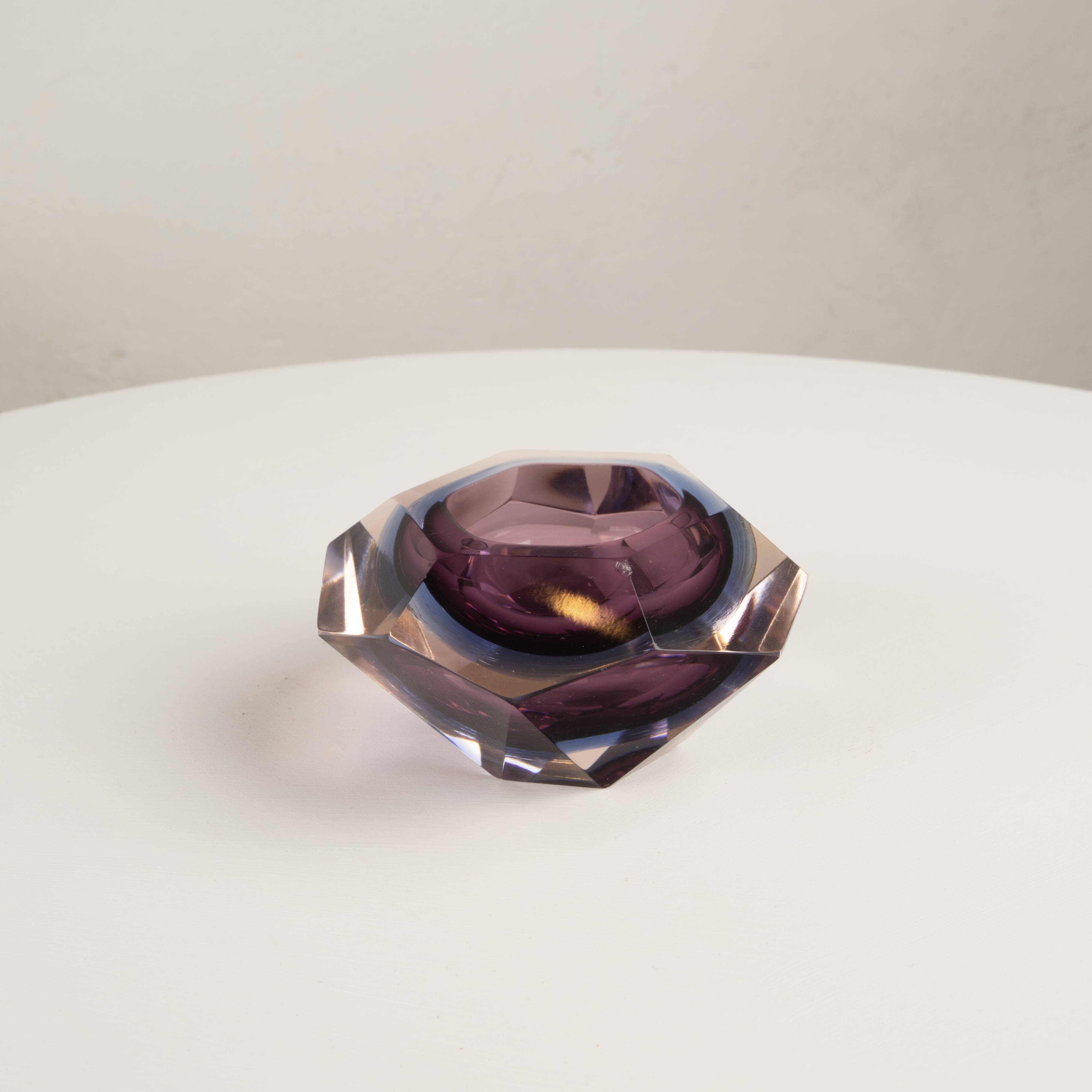 Sculptural ashtray attributed to Flavio Poli for Seguso Vetri d’Arte 1970