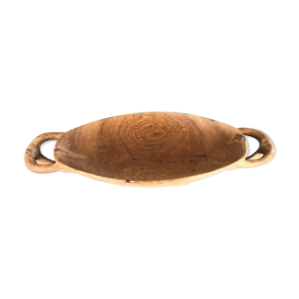 Carved wooden flat-plated - artisanal tribal art African cuisine