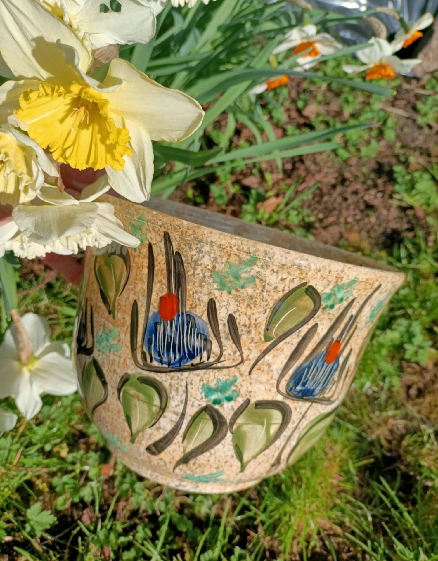 Vase / Flower pot ~ Vallauris 💐
