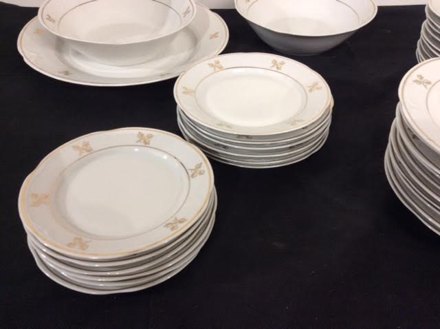 Polish table service 35 pieces