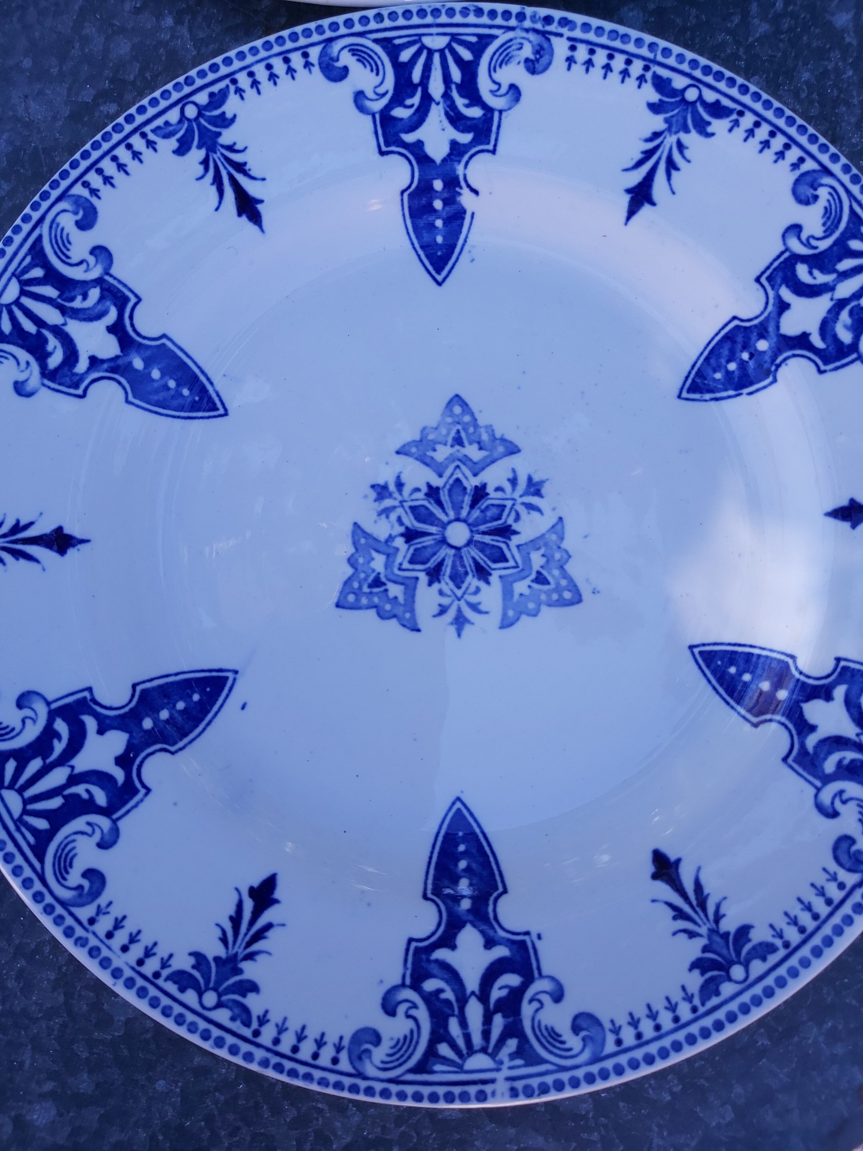 4 plates Lunéville model Petersburg