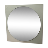 Round mirror on laminated support