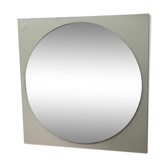 Round mirror on laminated support